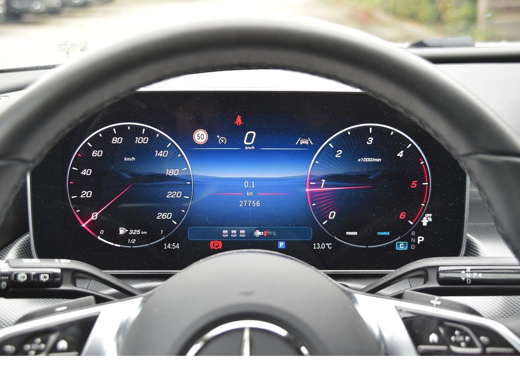 Mercedes-Benz C 200 2025