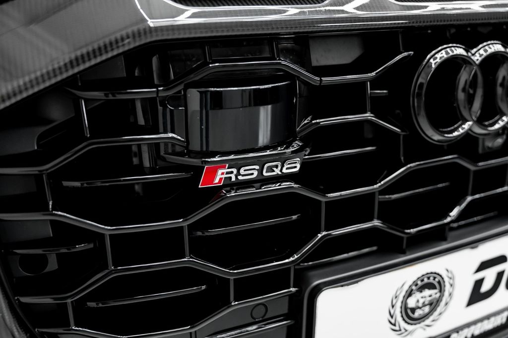 Audi RSQ8 2023