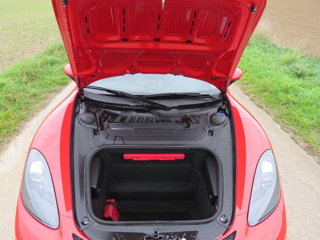 Porsche Boxster 2021