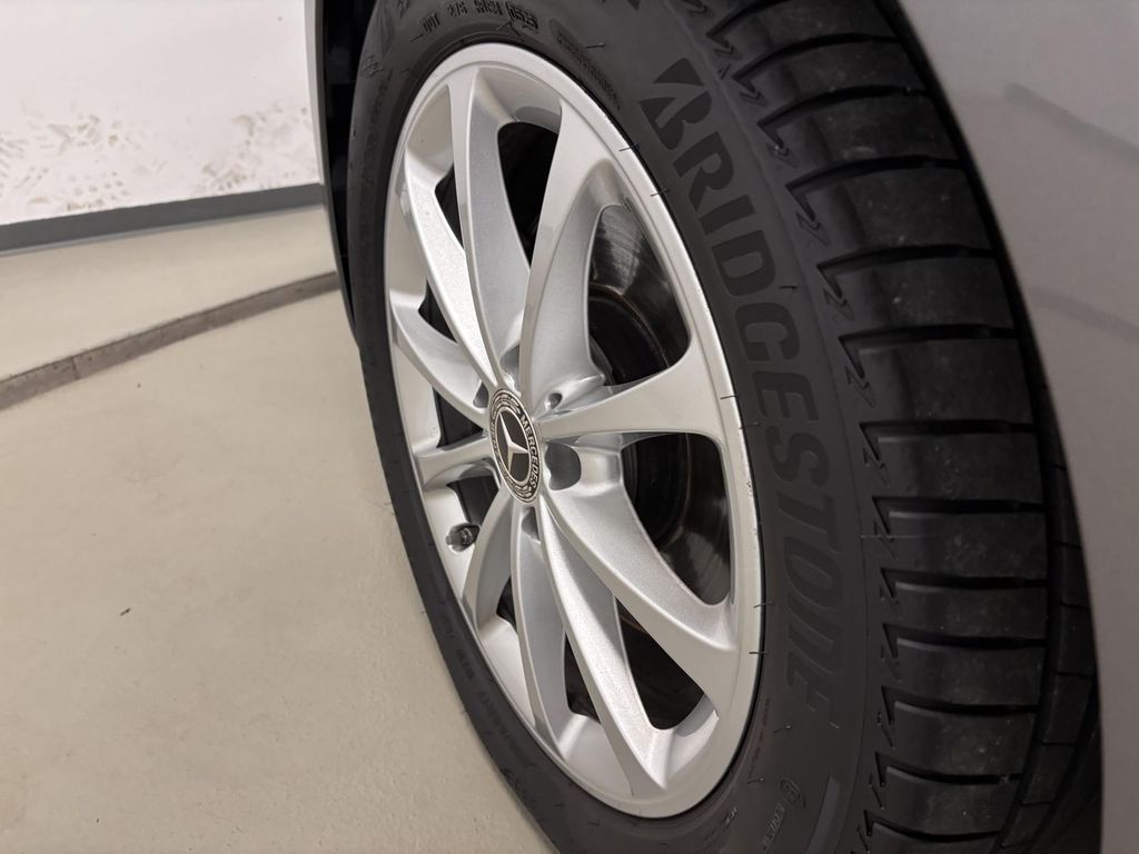 Mercedes-Benz A 200 2022