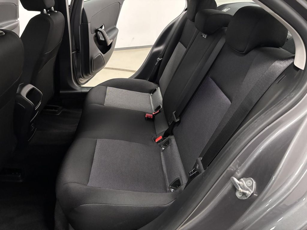 Mercedes-Benz A 200 2022