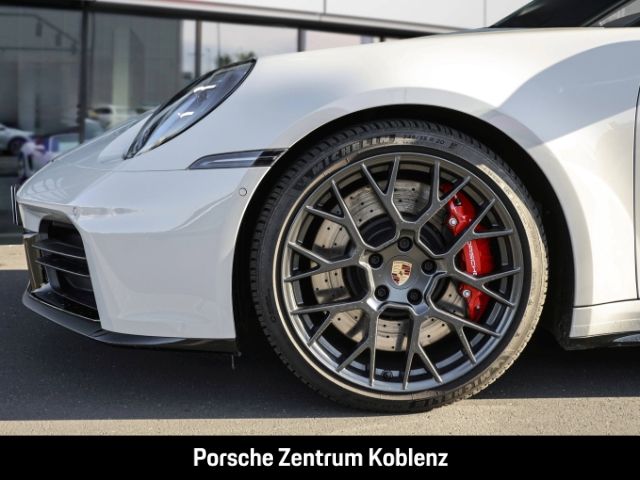 Porsche 992 2025