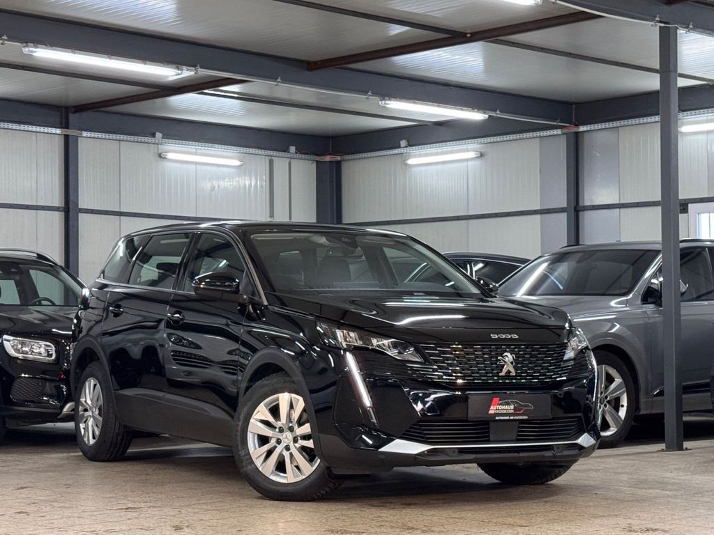 Peugeot 5008 2021