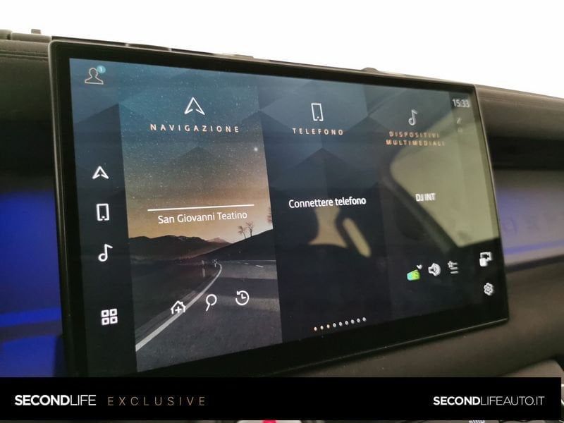 Land Rover Defender 2023