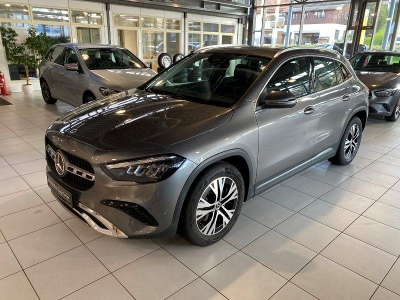 Mercedes-Benz GLA 180 2024