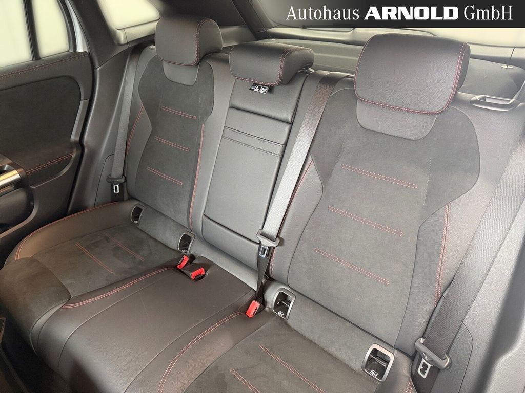 Mercedes-Benz EQA 2024