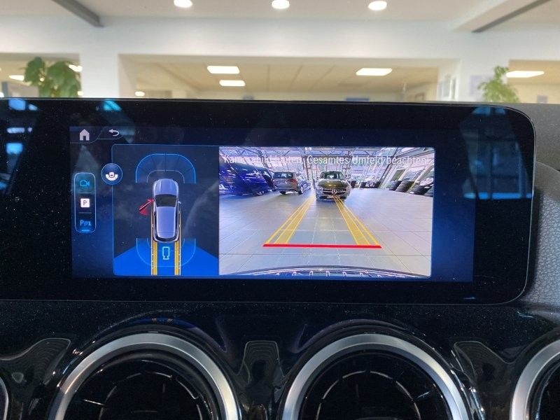 Mercedes-Benz GLA 180 2024