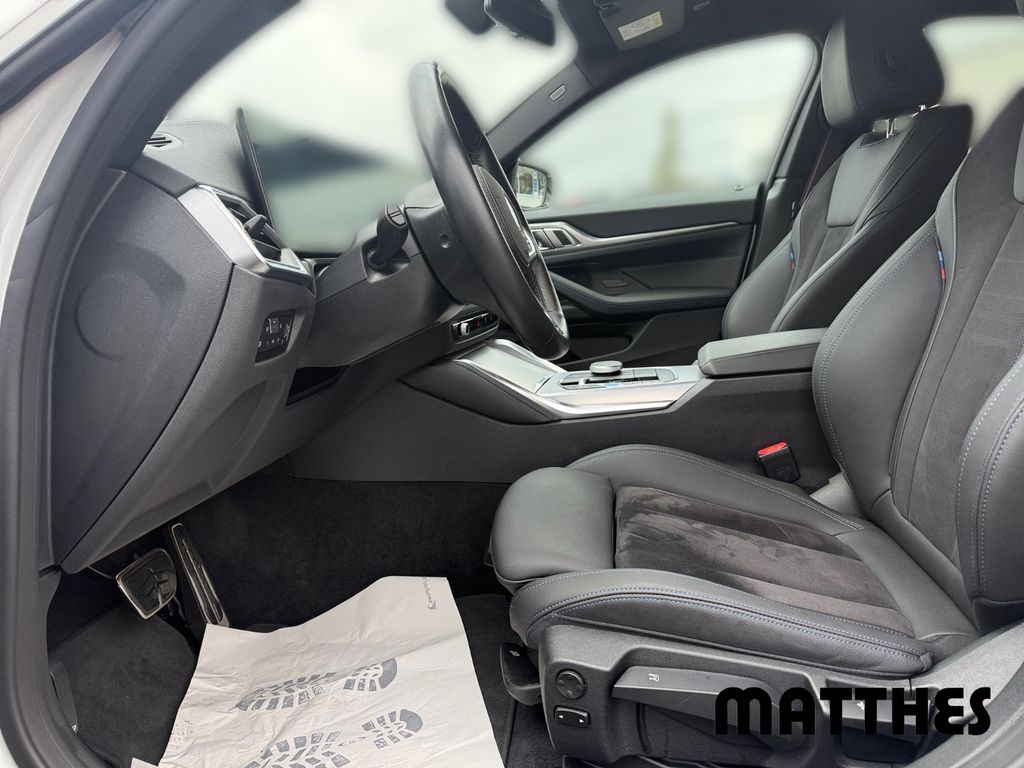 BMW i4 2023