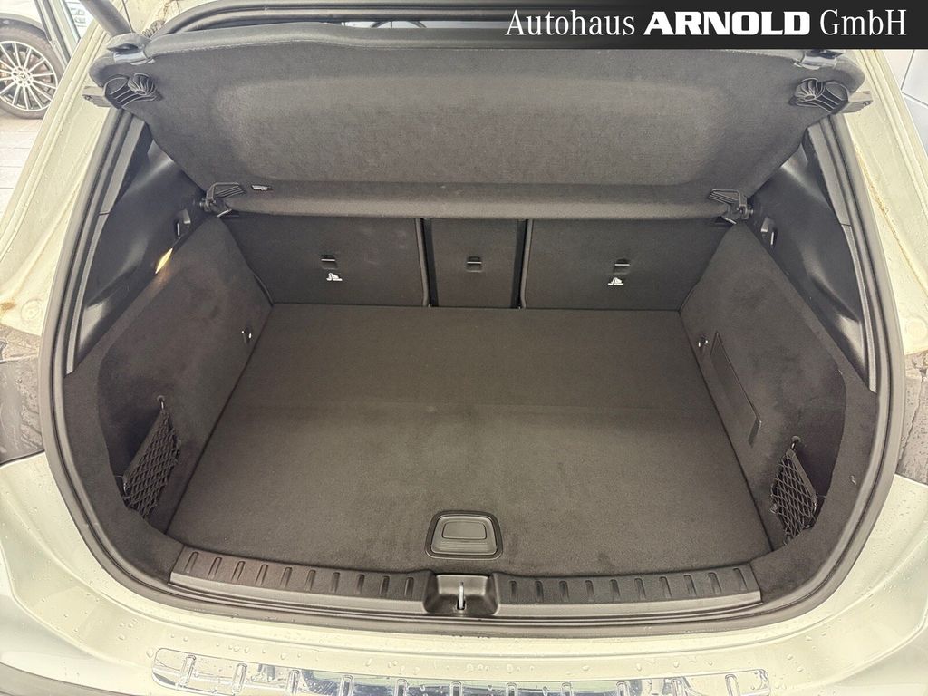 Mercedes-Benz EQA 2024