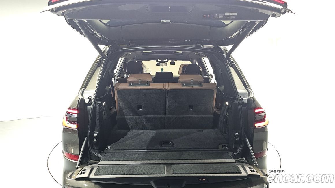 BMW X7 2023