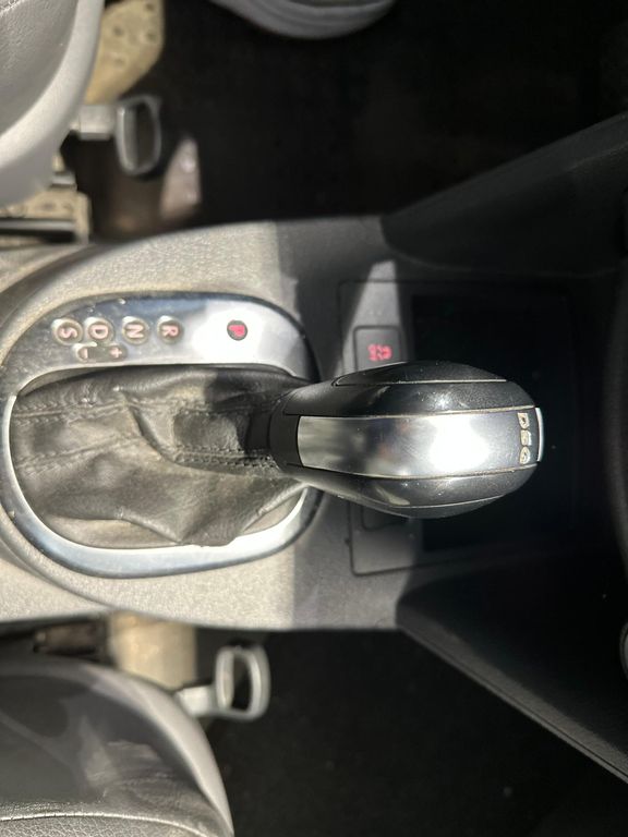 Volkswagen Caddy 2012