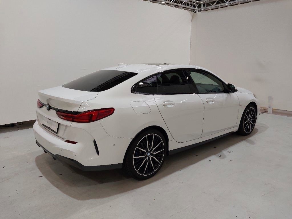 BMW 218 Gran Coupé 2024