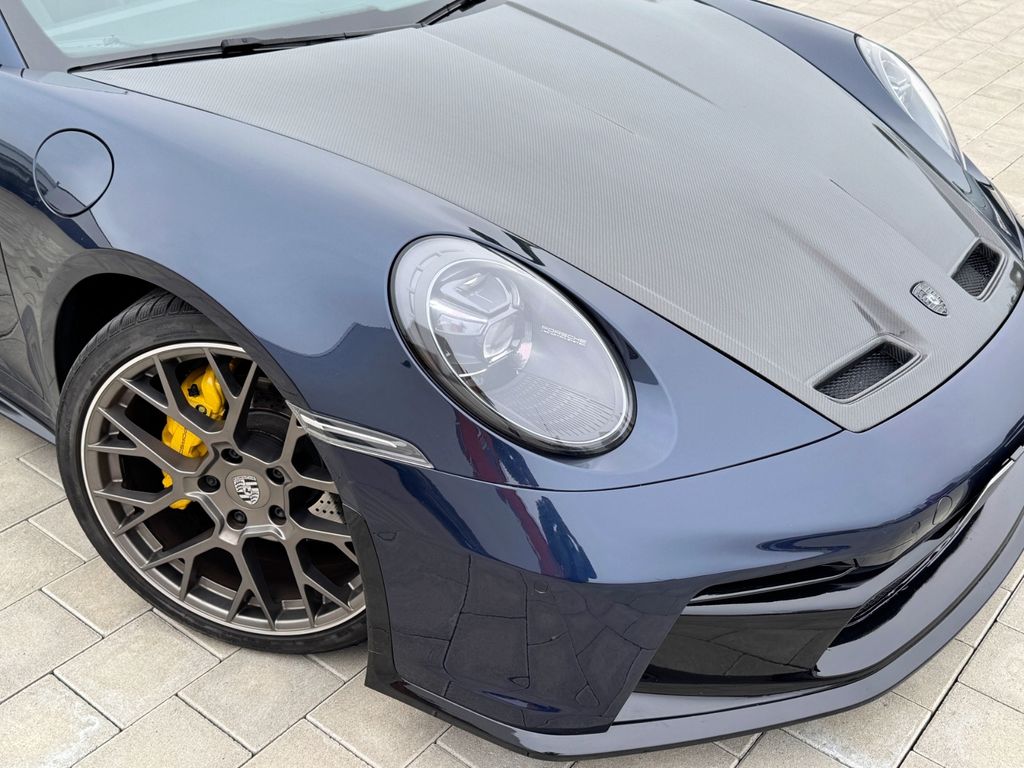 Porsche 992 2021