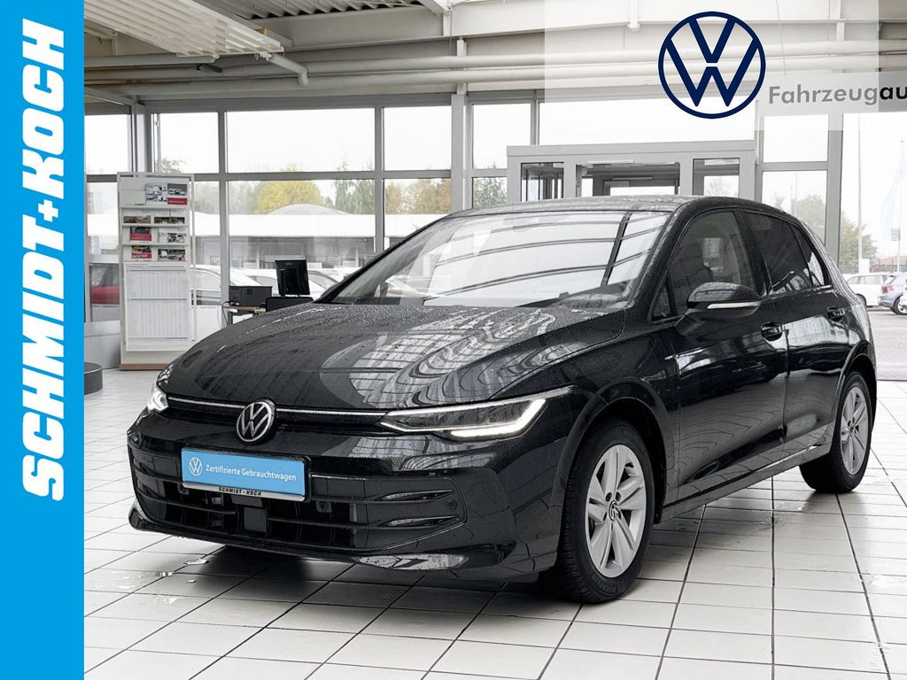 Volkswagen Golf 2025