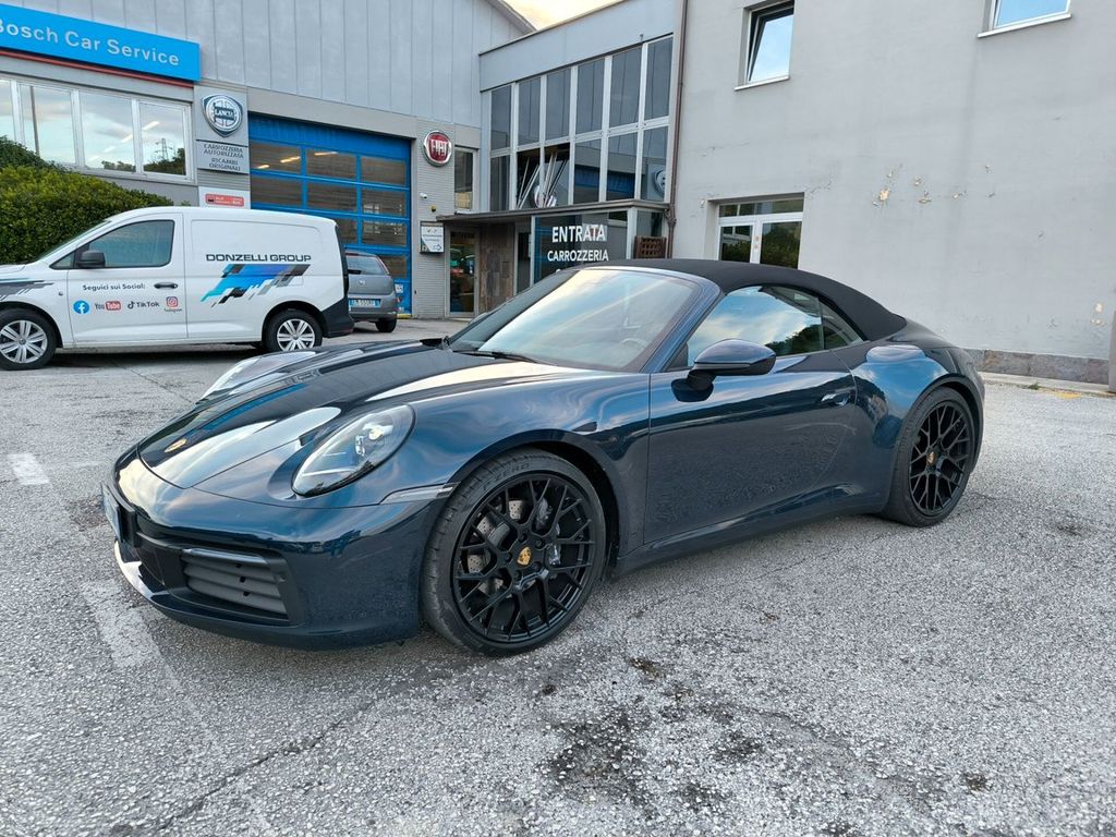 Porsche 911 2021
