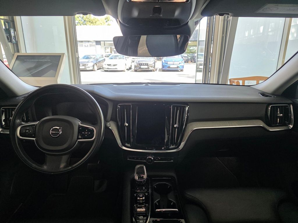 Volvo V60 2020