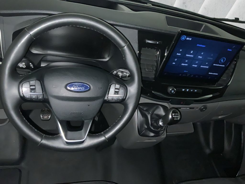 Ford Transit 2025