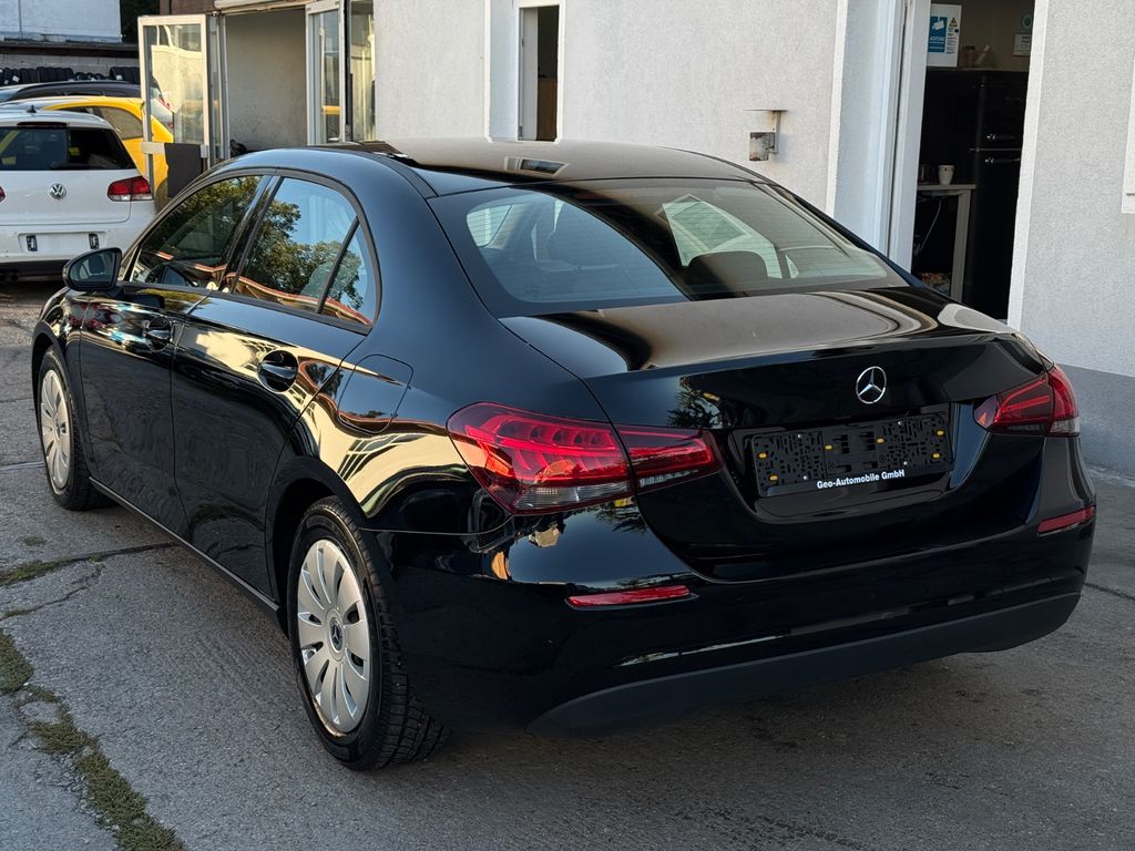 Mercedes-Benz A 180 2023