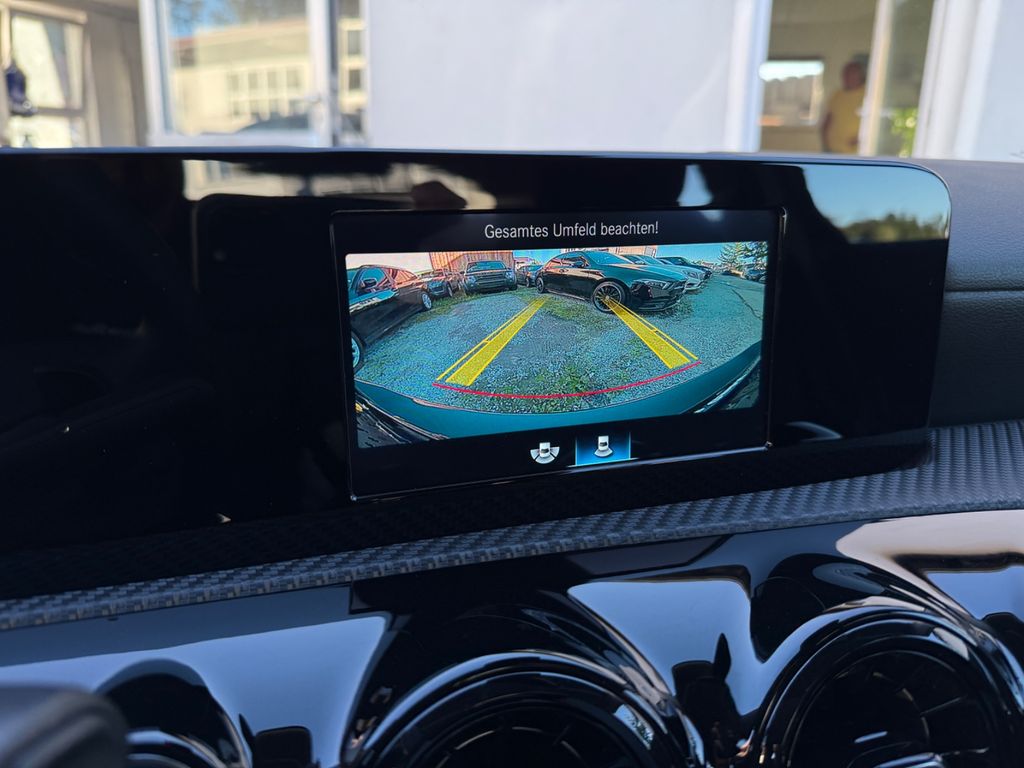 Mercedes-Benz A 180 2023