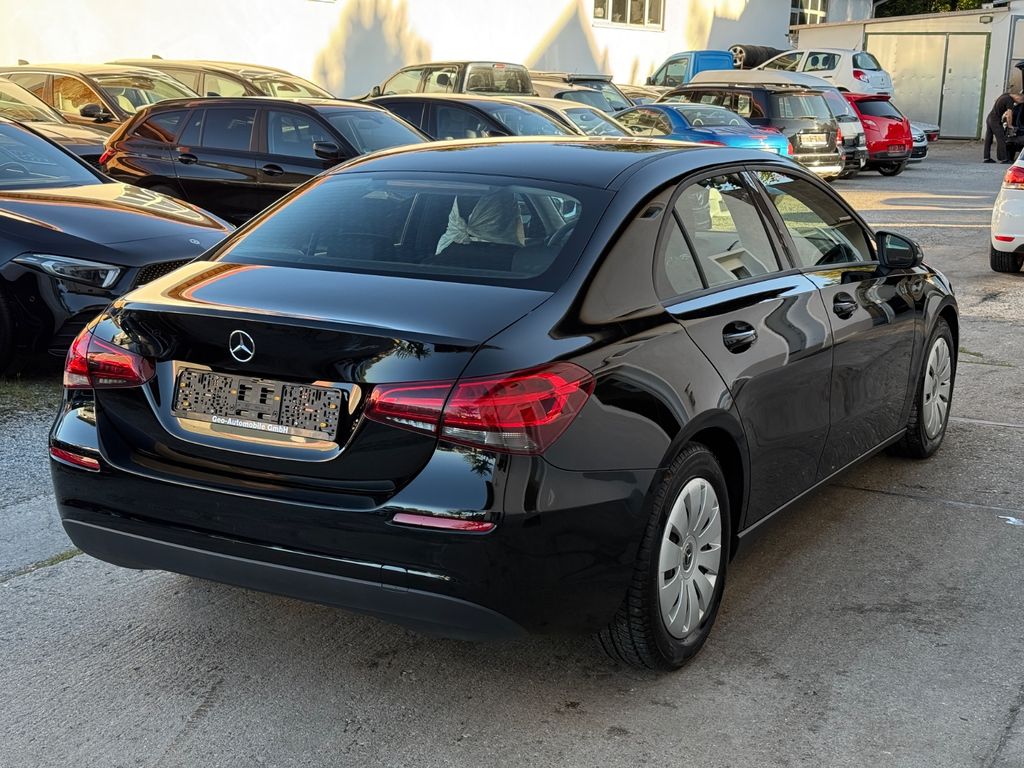 Mercedes-Benz A 180 2023