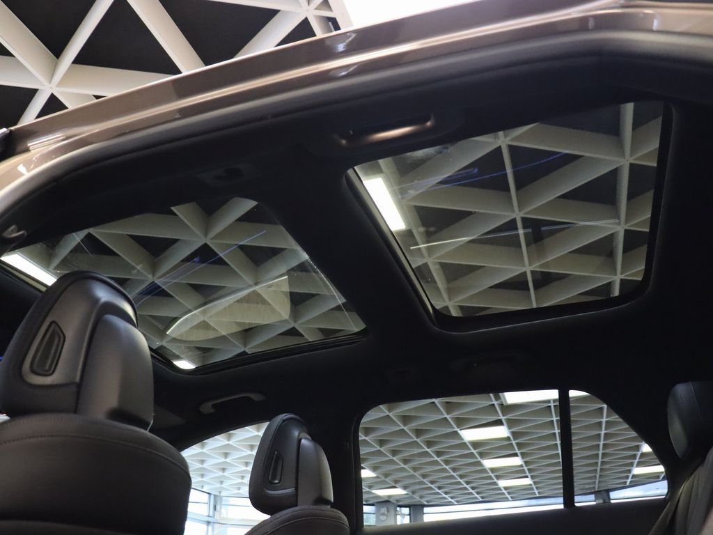 Mercedes-Benz E 220 2024