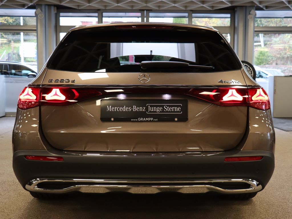 Mercedes-Benz E 220 2024