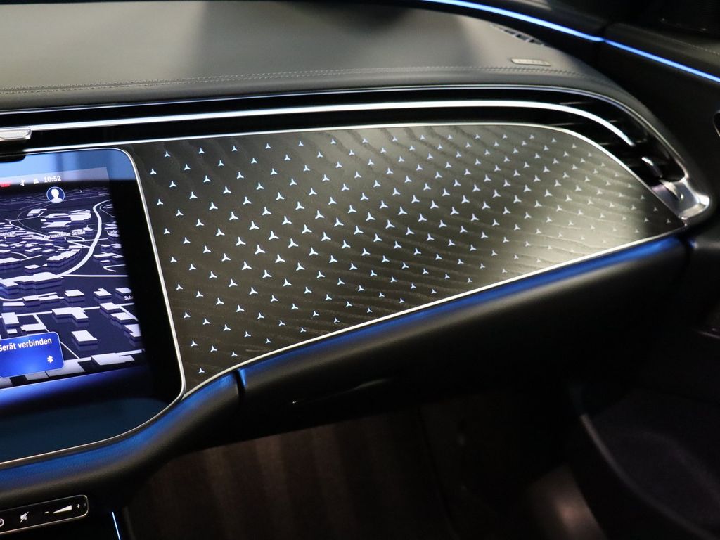 Mercedes-Benz E 220 2024