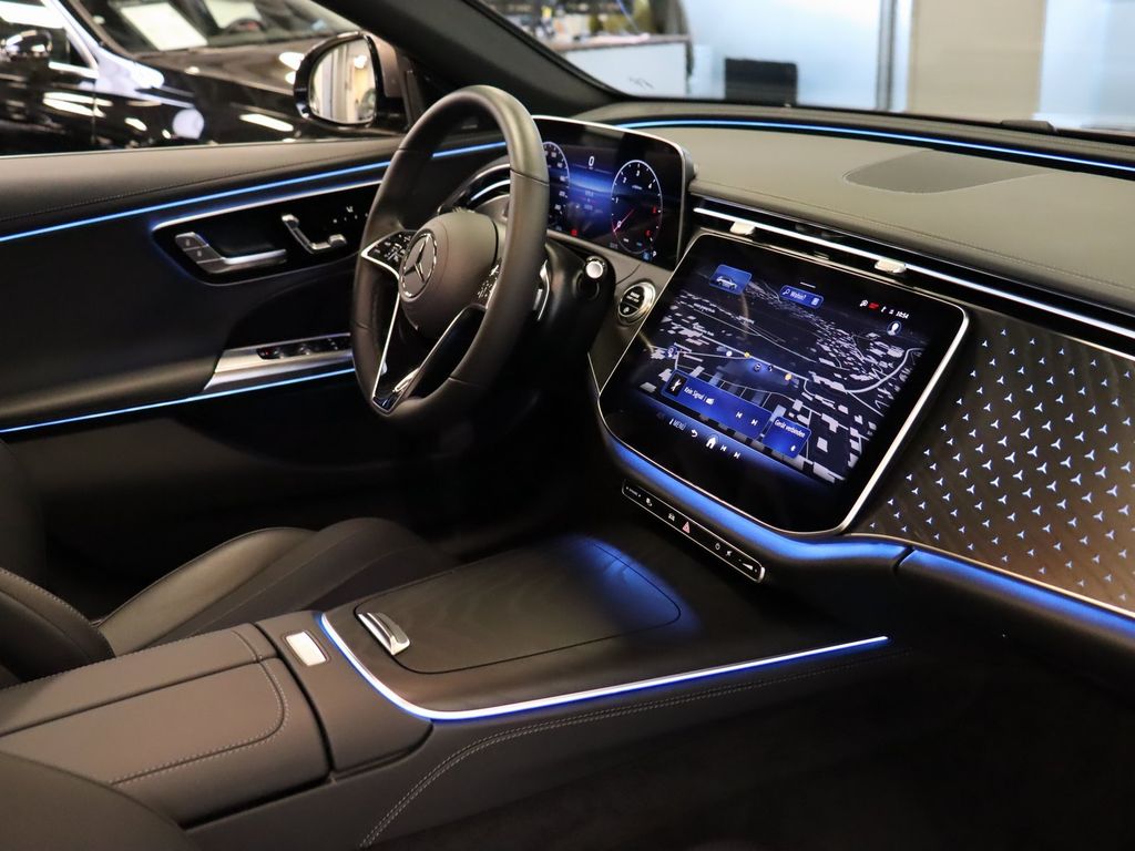 Mercedes-Benz E 220 2024