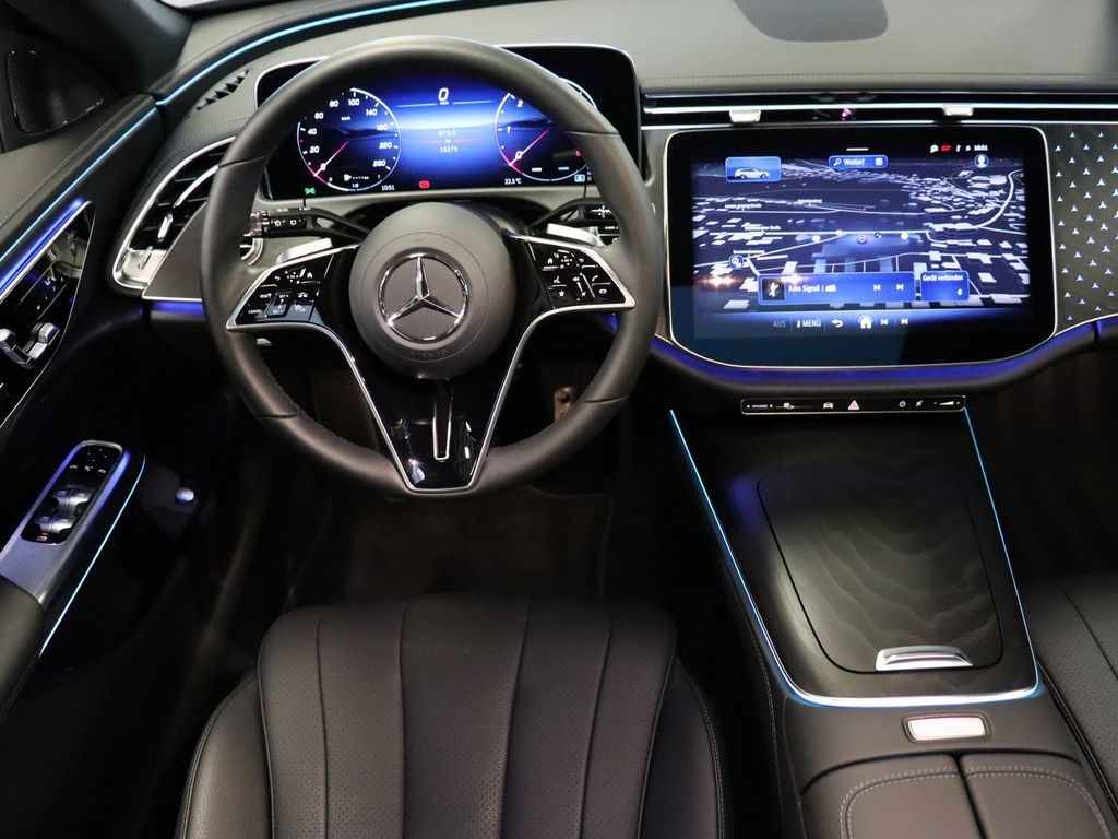 Mercedes-Benz E 220 2024