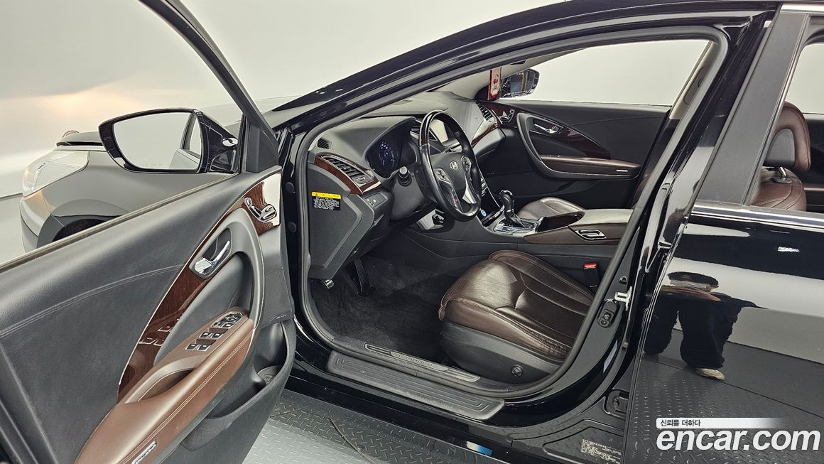 Hyundai Grandeur 2015