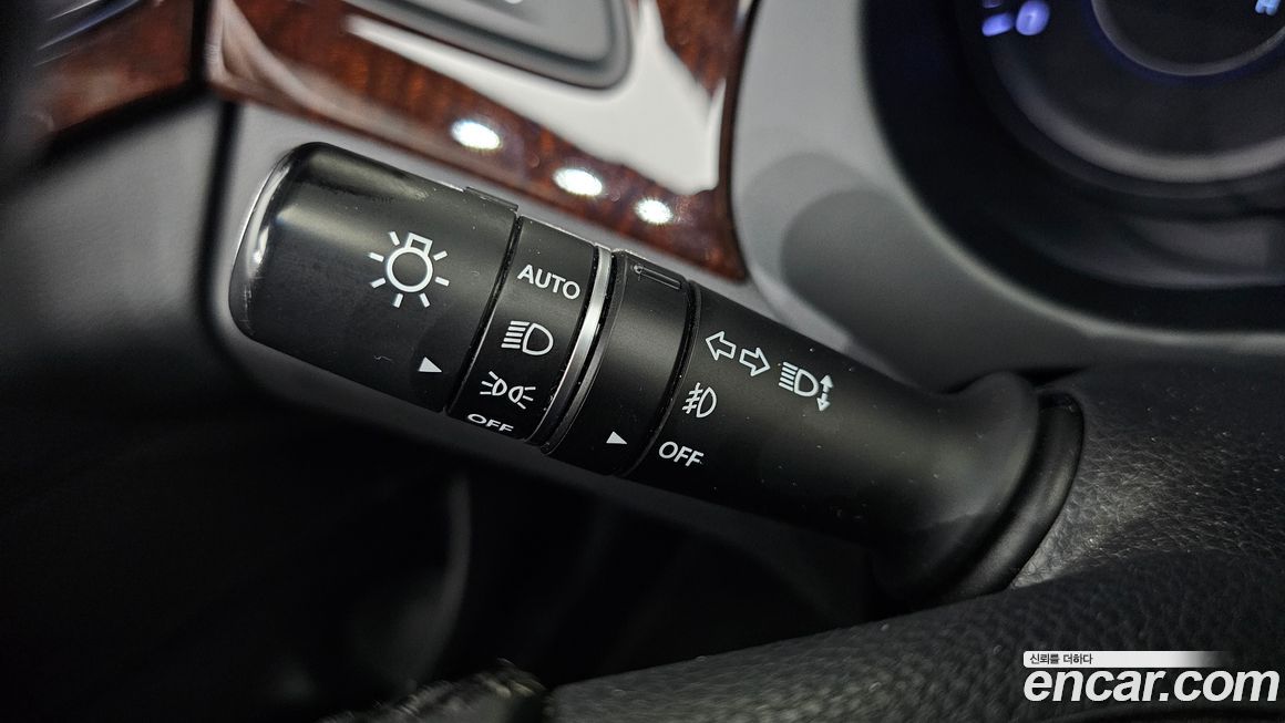 Hyundai Grandeur 2015