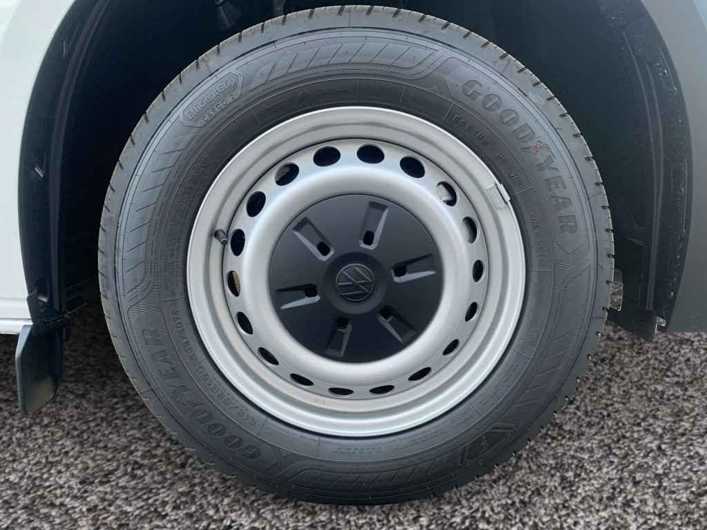 Volkswagen T7 Transporter