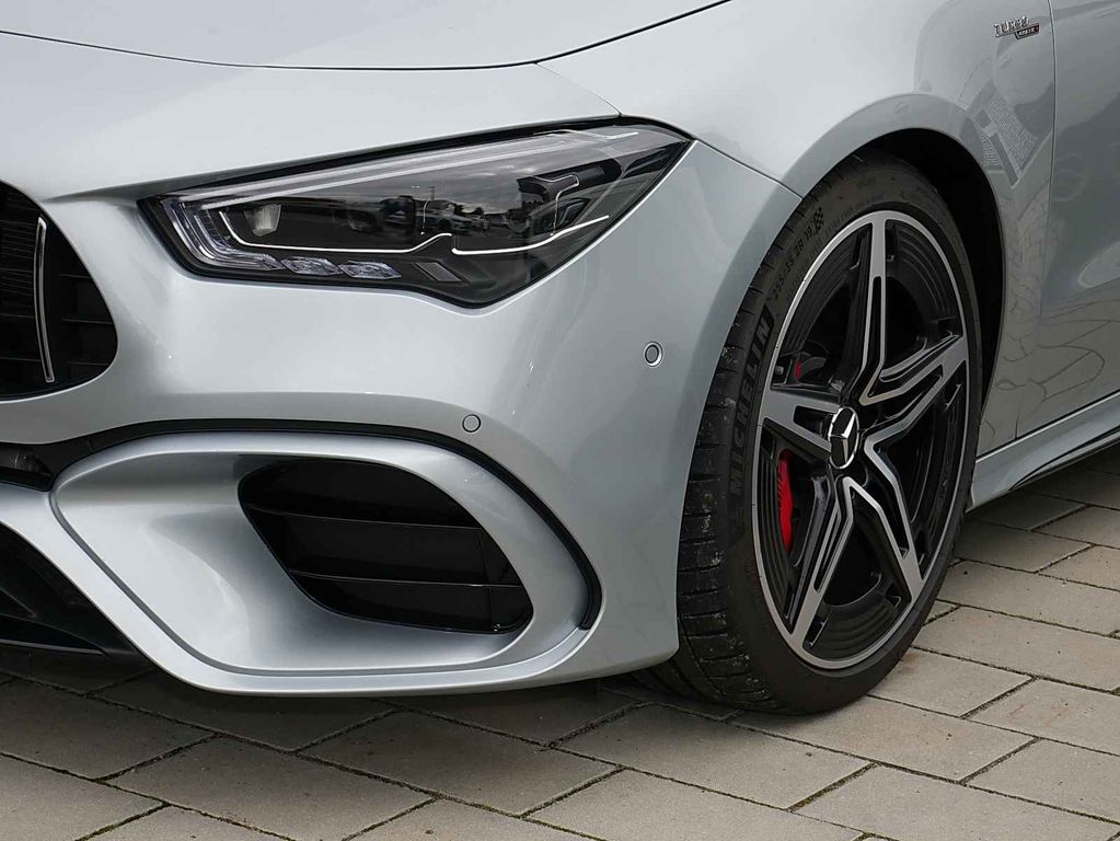 Mercedes-Benz CLA 45 AMG 2025