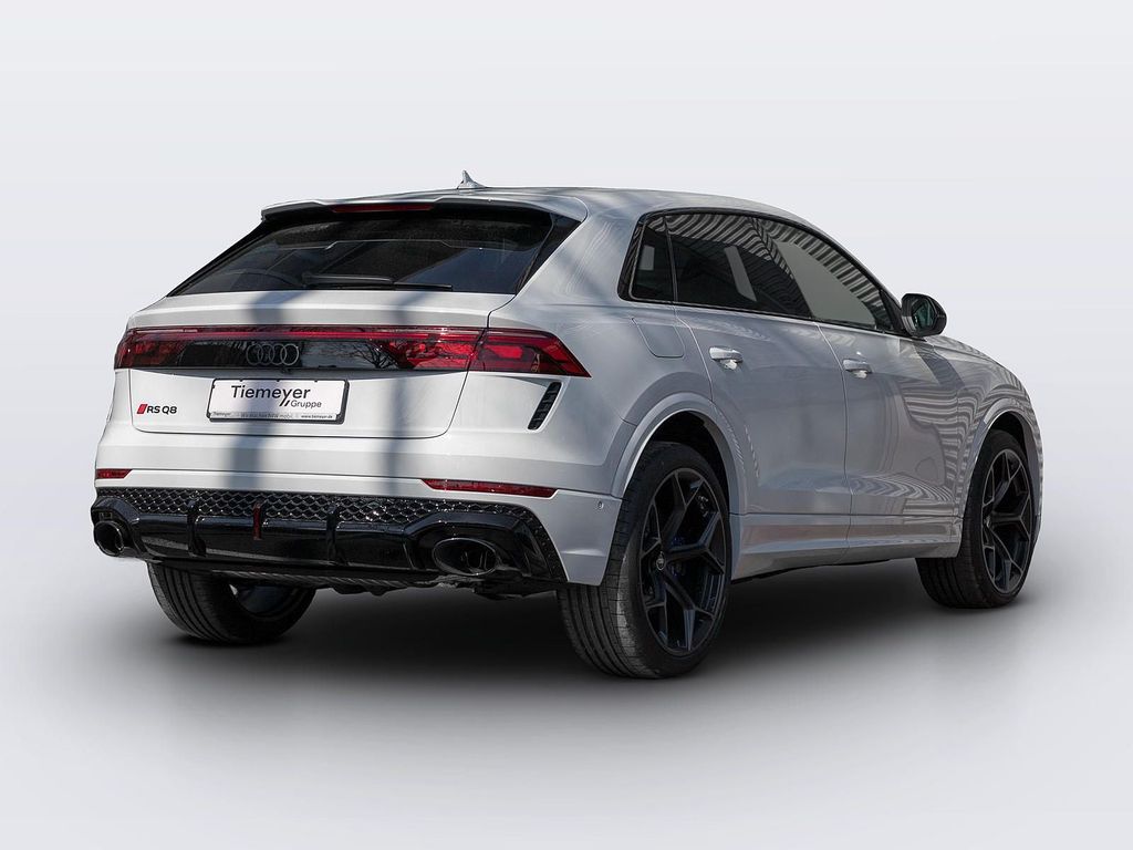 Audi RSQ8 2025