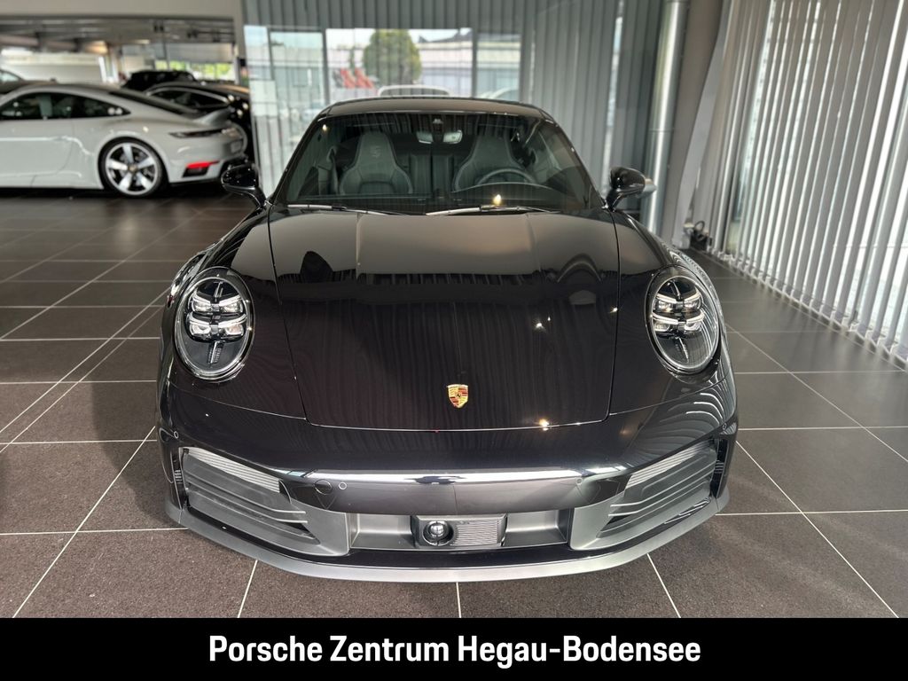 Porsche 992 2025