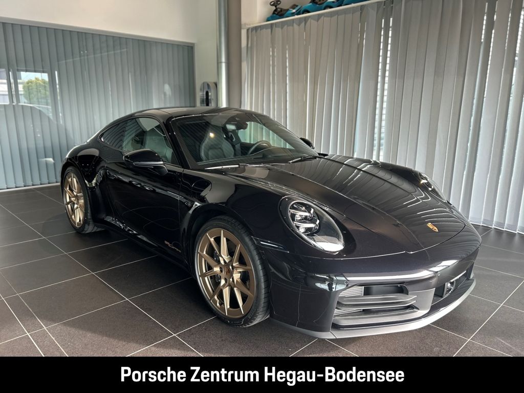 Porsche 992 2025