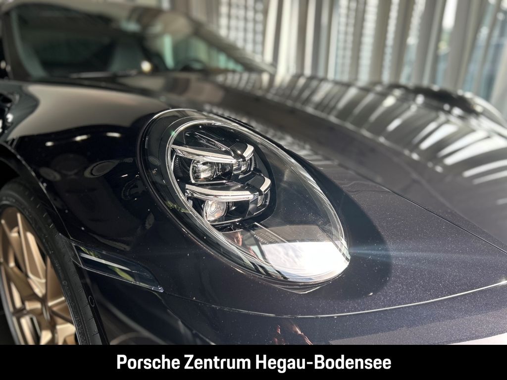 Porsche 992 2025
