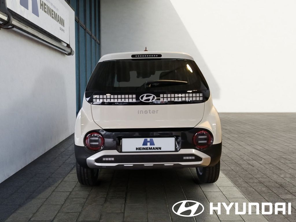 Hyundai INSTER