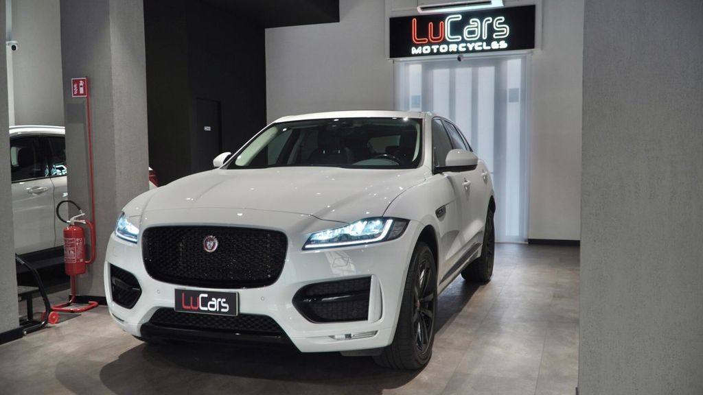 Jaguar F-Pace 2020