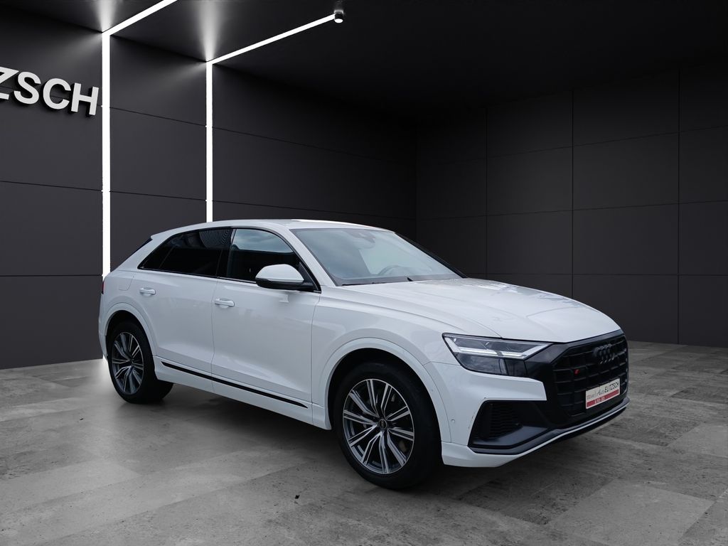 Audi Q8 2021