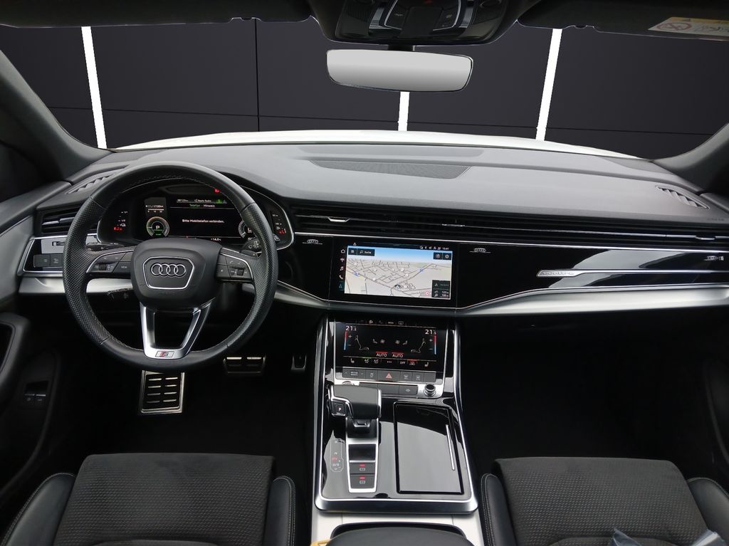 Audi Q8 2021