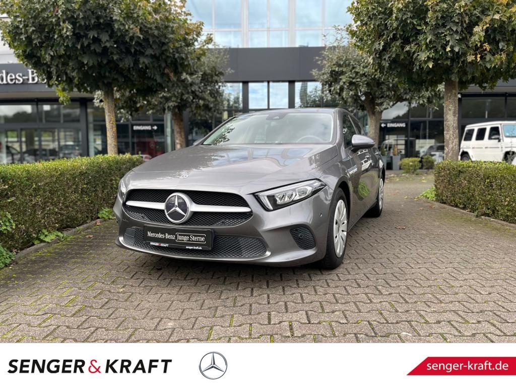 Mercedes-Benz A 180 2022
