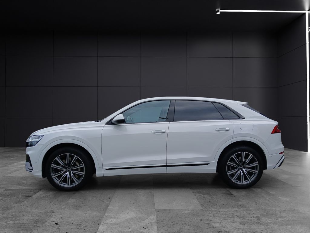 Audi Q8 2021