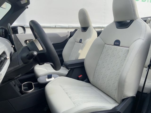 MINI Cooper S Cabrio 2025