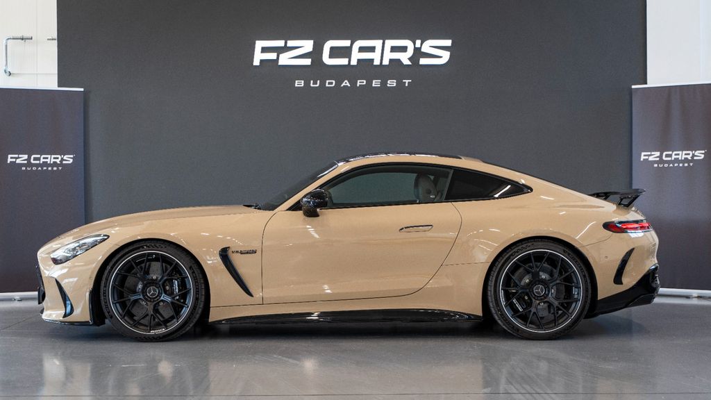 Mercedes-Benz AMG GT 2025