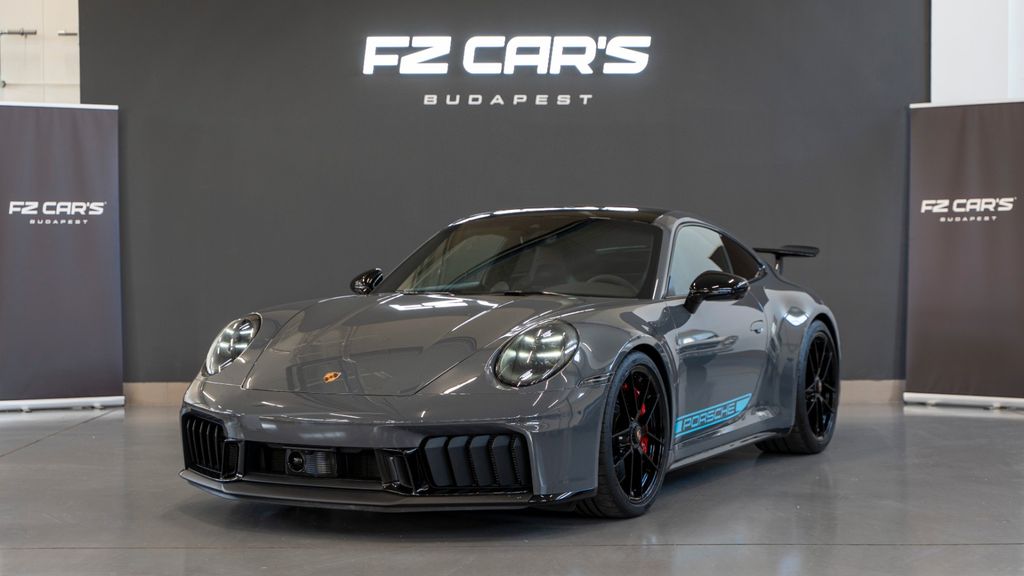 Porsche 911 2025