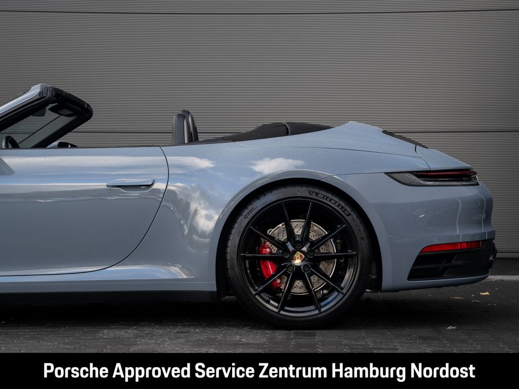 Porsche 992 2024