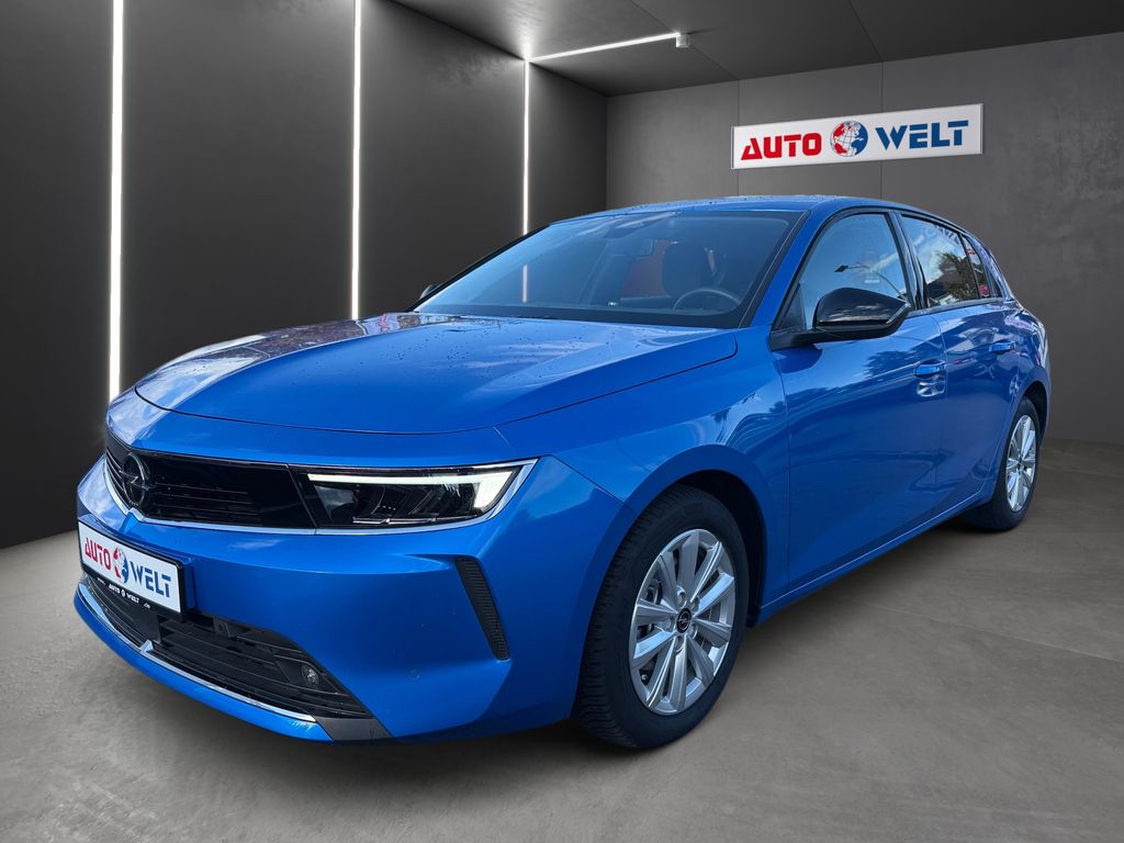 Opel Astra 2022