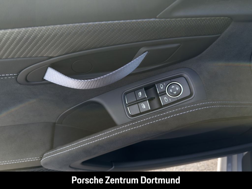 Porsche Boxster 2024