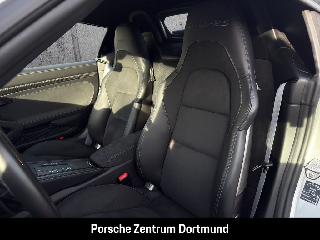 Porsche Boxster 2024